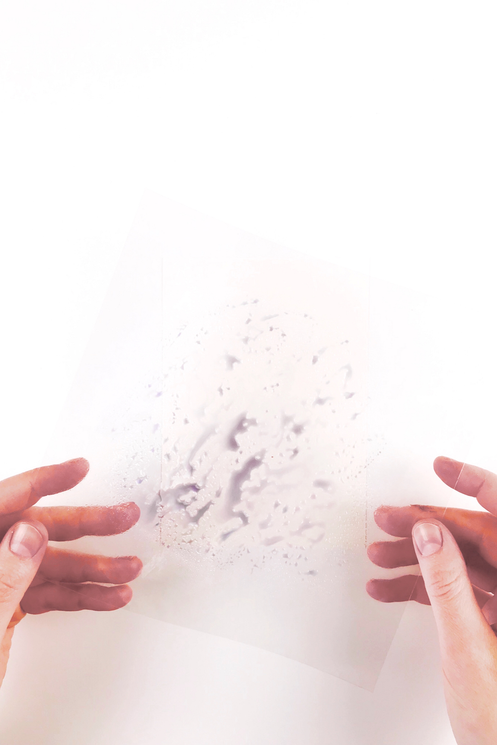 Bild 3-Bewässerte Folie umdrehen und auf das Papier bringen für Aquarelleffekt