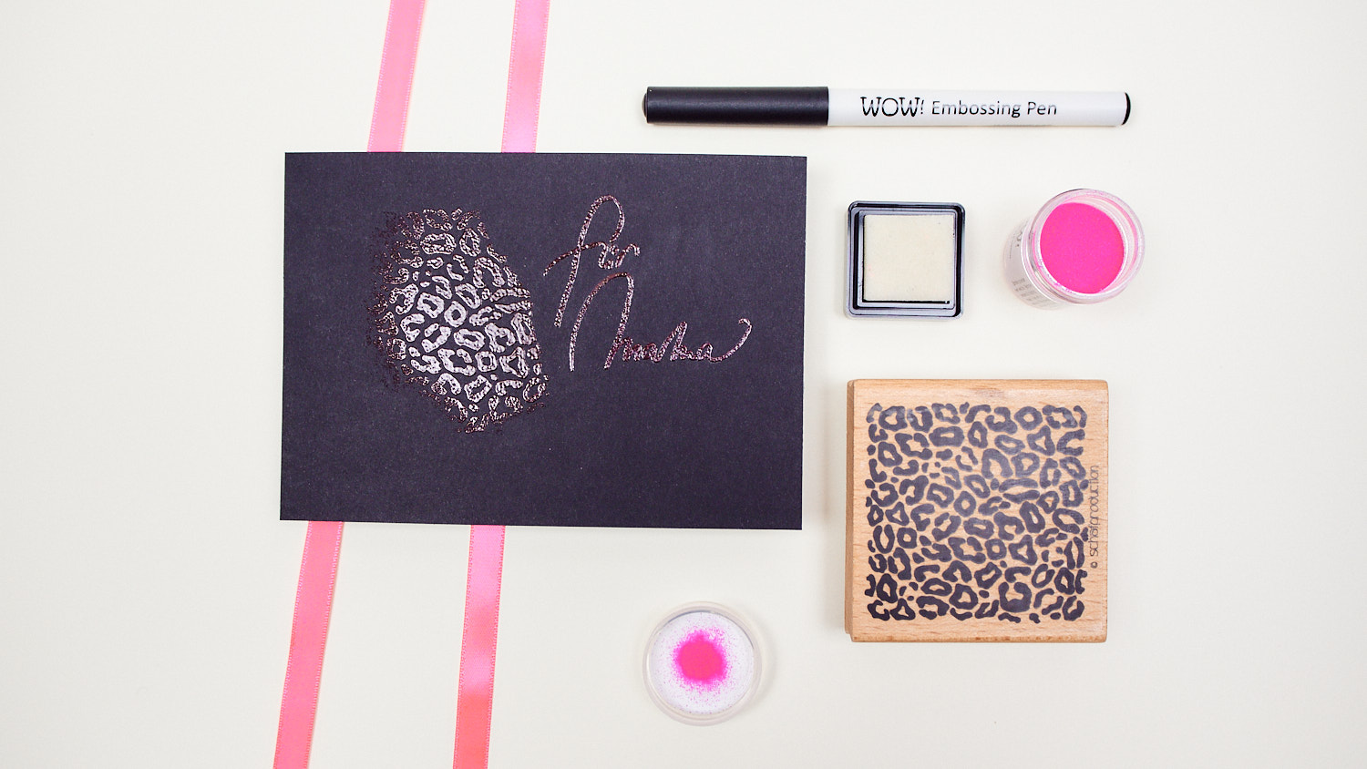 Muttertag-und-Leopard-auf-schwarz-Quer