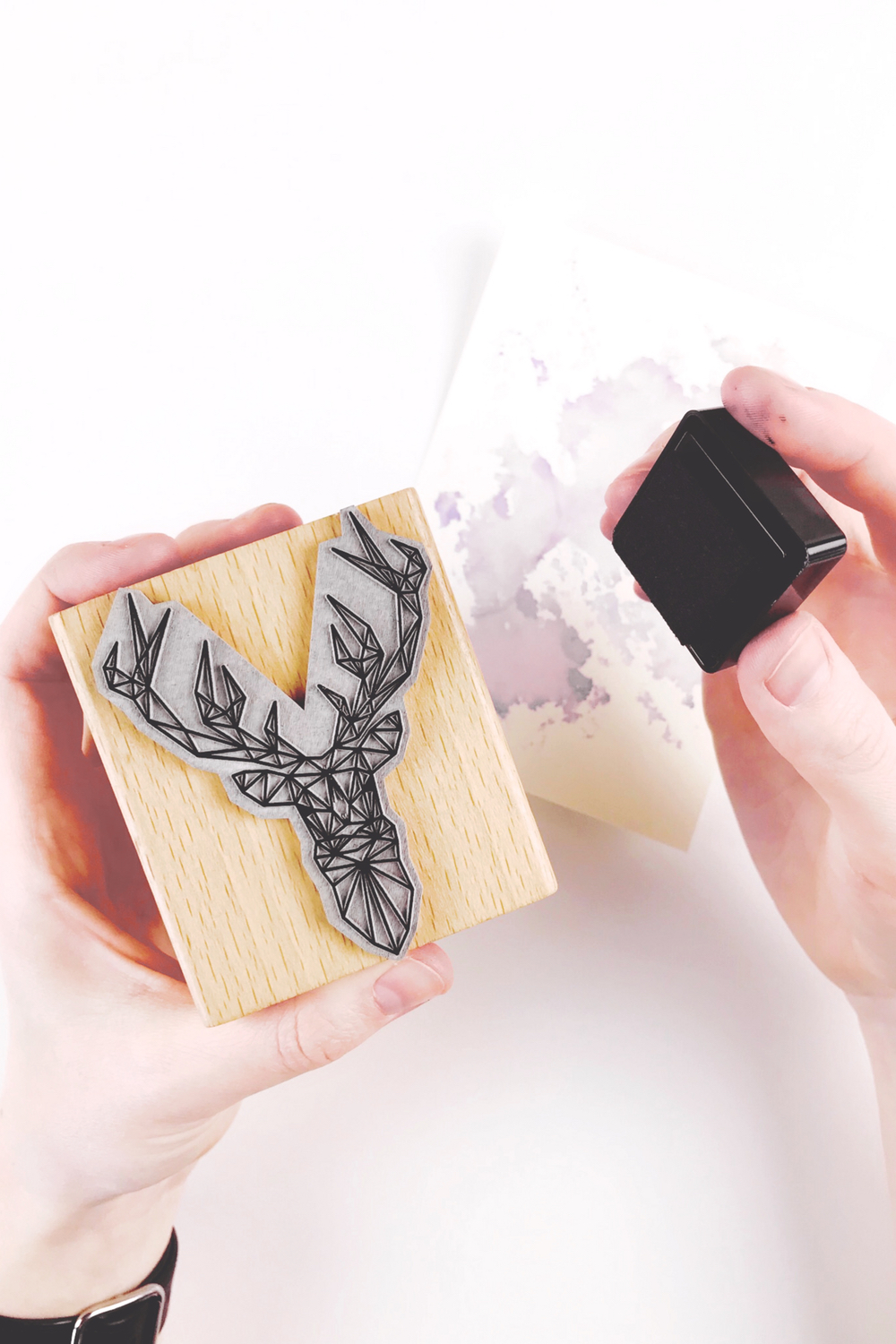 Bild 7-Stempel mit Stempelfarbe einfärben