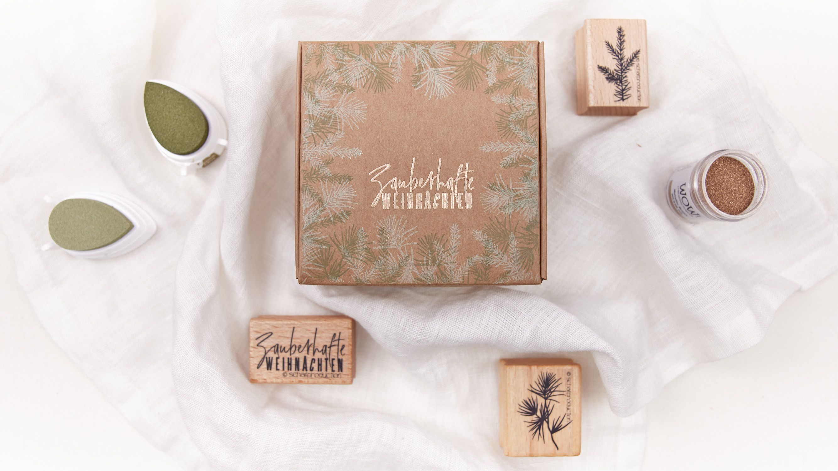 Geschenkschachtel-Zauberhafte-Weihnachten-Q